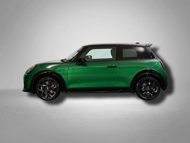 MINI Cooper S John Works Trim 2.0 7-Gang Steptronic 