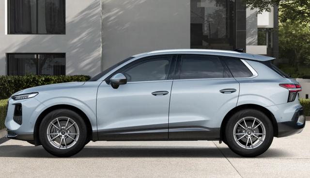 Audi Q3 Intense neuesMod Tech LED+ KlimaP MMI+ Keyl PrivG 17Z 