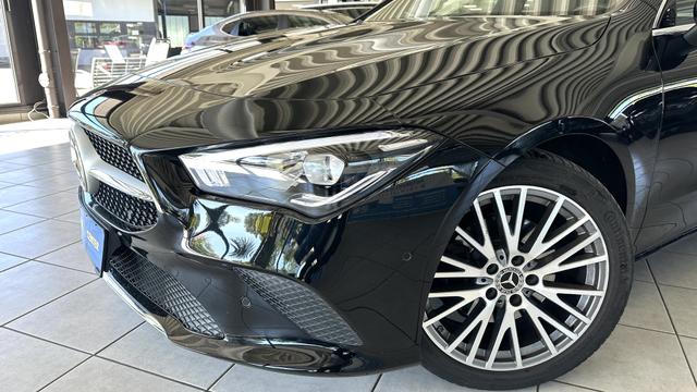 Mercedes-Benz CLA-Klasse SHZ+RFK+NAV+CARPLAY+AMBIENTE 