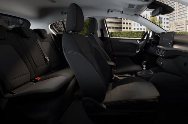 Ford Focus Titanium X ACC Nav LED Kam TotW KeyFree 