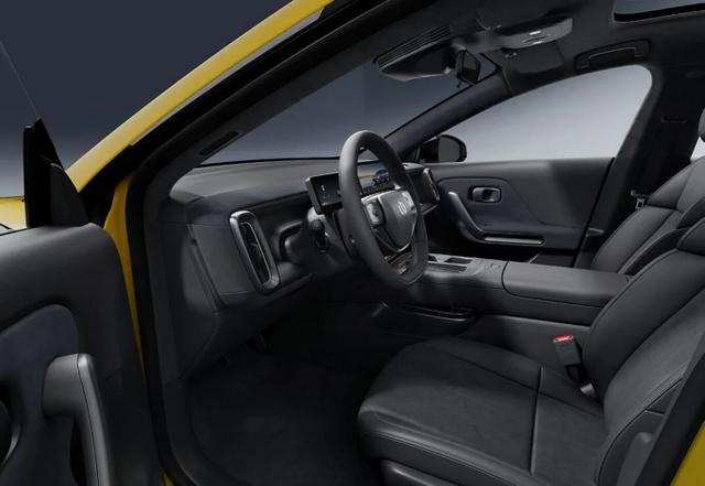 Leapmotor B05 Design BEV 67,1kWh Pro Max Pano 360&deg; Nav ACC 