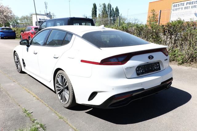 Kia Stinger GT Line 2.2 CRDi 200 Aut. GT-Line Leder LED Nav 