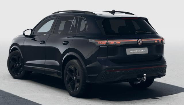 Volkswagen Tiguan R-Line BlackP Nav AHK Matrix LM19Z PrivG 