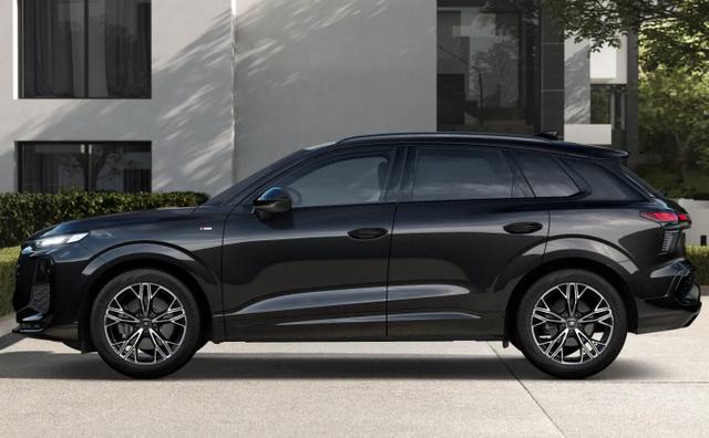 Audi Q3 2xS line Tech KlimaP Ext.P. Black PrivG 19Z 