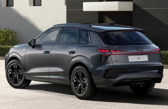 Audi Q3 2xS line Tech+ Pano KlimaP PrivG 19Z PDC+ eHK 