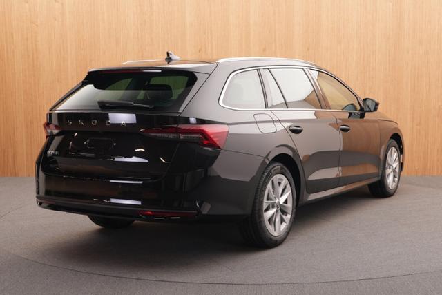 Skoda Octavia Combi DSG Selec Nav ACC vEHK Kessy Kam 
