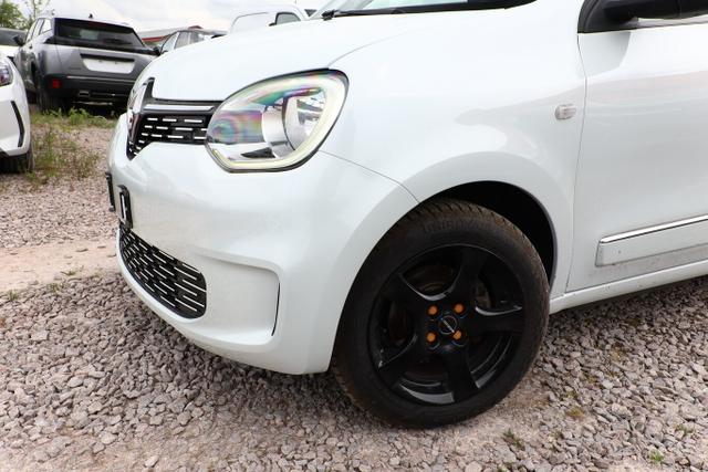 Renault Twingo Electric Vibes Nav PDC Tempmat 