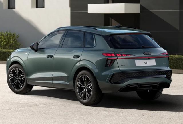 Audi Q3 S line neuesMod 2xS Tech+ Pano Matrix 19Z KlimP 