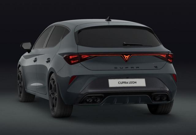 Cupra Leon VZ DSG DCC Dinamica SHZ Kessy ACC Kam 19" 