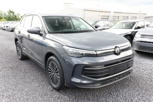 Volkswagen Tiguan DSG LED+ Pano Nav 5JGar IQ.DRIVE LM18Z 