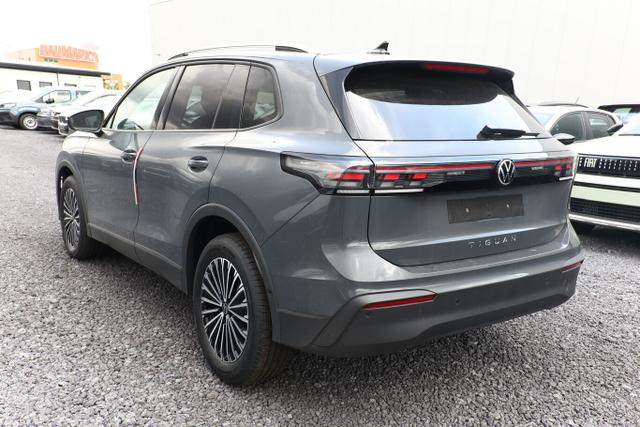 Volkswagen Tiguan DSG LED+ Pano Nav 5JGar IQ.DRIVE LM18Z 