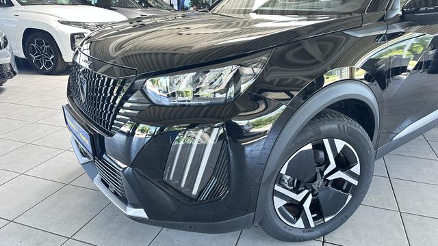 Peugeot 2008 NAVI+KEYLESS+SHZ+360&deg;KAM 