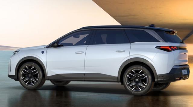 Peugeot 5008 Hybrid GT Excl. KomfortP 360&deg; ACC SHZ CarP 