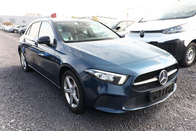 Mercedes-Benz A-Klasse Edition 19 A 250e LED ParkAs NightP Kam LM18Z 