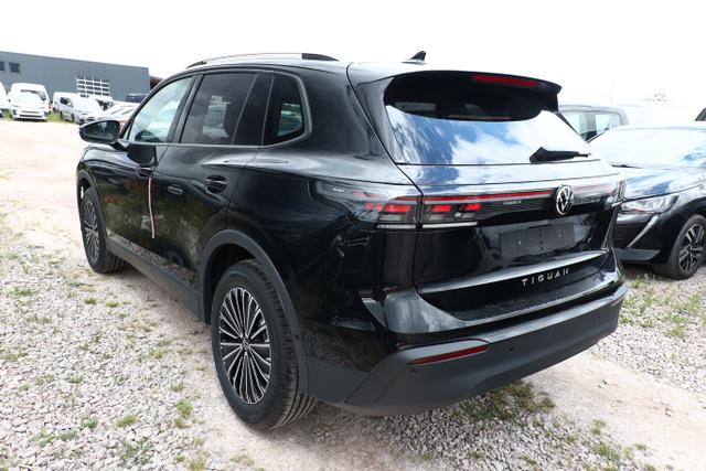 Volkswagen Tiguan DSG LED+ Pano Nav 5JGar IQ.DRIVE LM18Z 