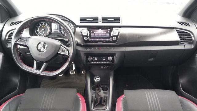 Skoda Fabia MONTE CARLO 1.0 TSI 110 SHZ PDC Kam SmartL 