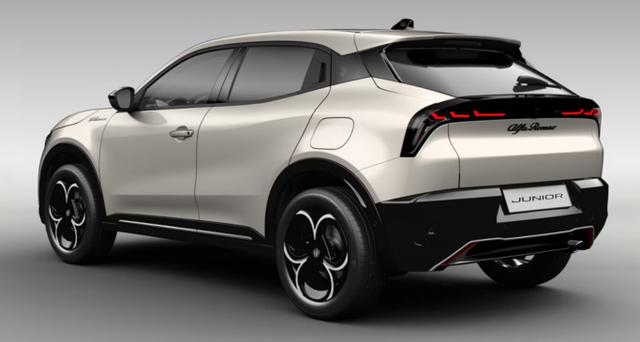 Alfa Romeo Junior Sport Speciale Ibrida Q4 TechP 18"LM Navi 