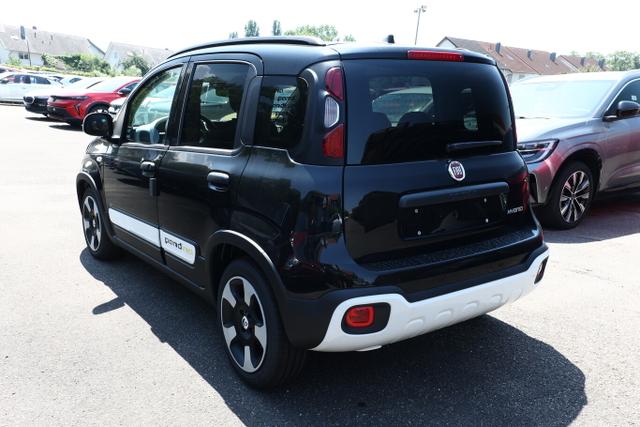 Fiat Panda Cross 5S PDC CarP/AndroidA PrivG 15Z NSW 