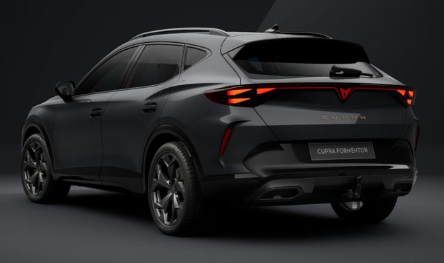 Cupra Formentor eTSI AHK SHZ ACC 3ZClim DigC WirelessC 