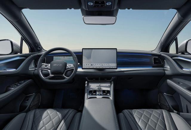 BYD Sealion 7 Design 530 AWD 456kmReichw Pano 360Kam 