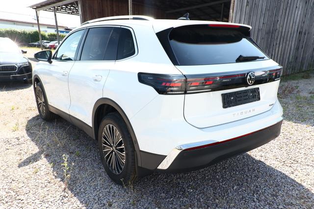 Volkswagen Tiguan Eleg. 4M Nav DCC+ LED+ SHZ eHk KeyL ParkA 