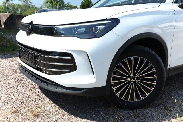 Volkswagen Tiguan Eleg. 4M Nav DCC+ LED+ SHZ eHk KeyL ParkA 
