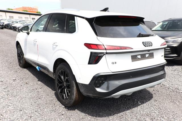 Audi Q3 Intense Tech LED+ KlimaP MMI+ Keyl PrivG 18Z eHK PDC+ 