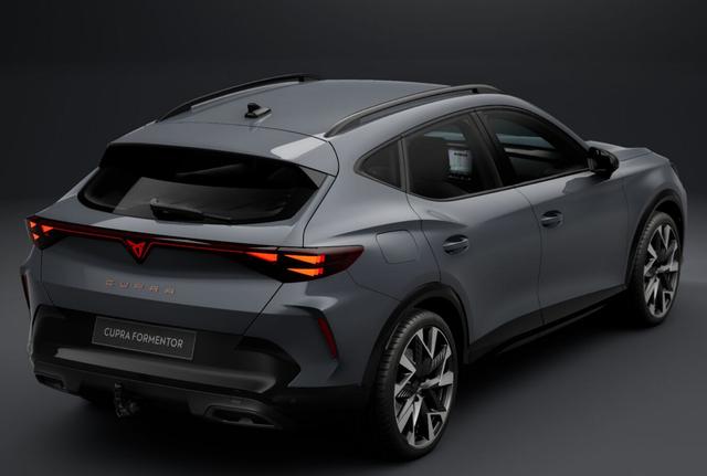 Cupra Formentor DSG 4Drive Matrix intelD Nav AHK EdgeP 