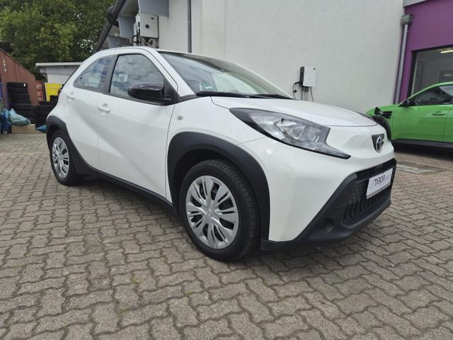 Toyota Aygo X 1.0 VVT-i 72 CVT ACC SmartCo Kam Klima 