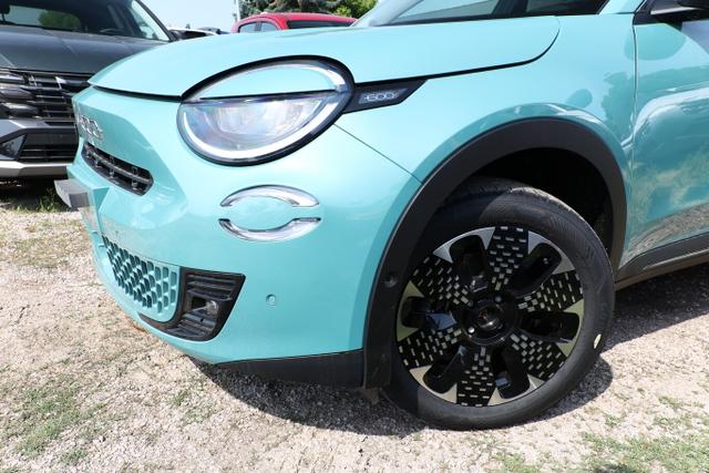 Fiat 600 La Prima Hybrid SHZ eHK ACC Nav Kam 360&deg;PDC 