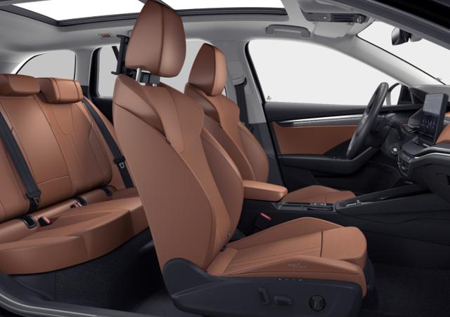 Skoda Octavia Combi Selection DSG AHK Pano Leder Matrix HUD 360&deg; 