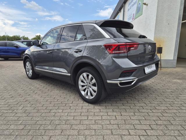 Volkswagen T-Roc Sport 1.5 TSI 150 LED Nav ACC SHZ PDC BSS 