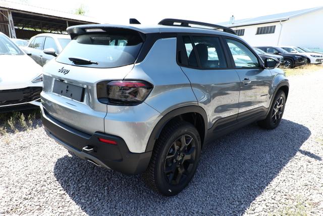 Jeep Avenger Upland MHEV 4xe SHZ ACC Kam 17Z Klimaaut 