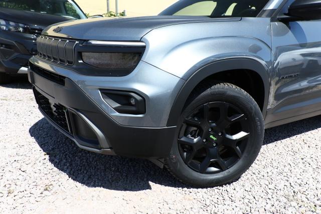 Jeep Avenger Upland MHEV 4xe SHZ ACC Kam 17Z Klimaaut 