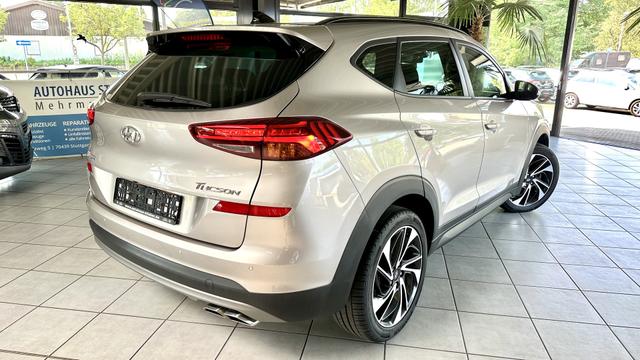 Hyundai TUCSON PANO+SHZ+RFK+EPH HI 
