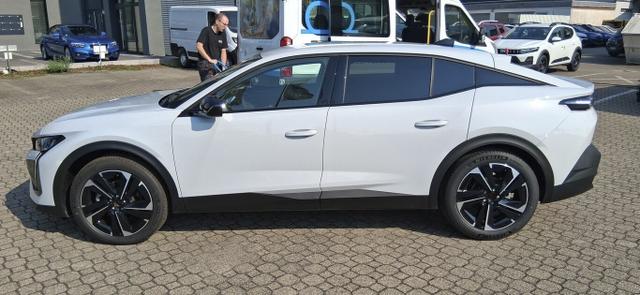 Peugeot 408 Allure Hybrid WinterP 360&deg; ACC Nav Alarm LHZ 