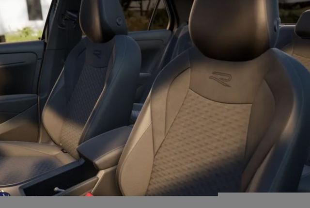 Volkswagen T-Roc R-Line EasyO 3JGar SHZ Kam ParkAss+ 18Z 