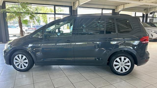 Volkswagen Touran 1.5 TSI Comfortline 7-Sitzer SHZ ACC EPH Climatronic 