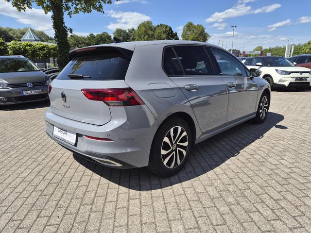 Volkswagen Golf ACTIVE VIII 1.5 TSI 150 LED+ Nav ACC StandH 