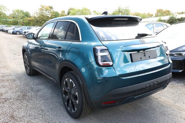 Fiat 600 Hybrid La Prima SHZ eHK ACC Nav Kam 360&deg;PDC 