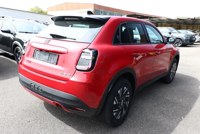 Fiat 600 ICON Hybrid SHZ Keyl Nav Kam 2xPDC LED DigC CarP 