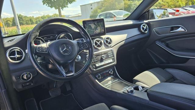 Mercedes-Benz CLA Shooting Brake Urban 200 BusinessP Kam KeyL 