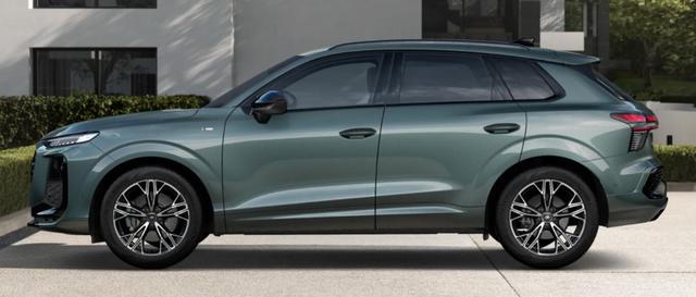 Audi Q3 quattro 2xS line Tech+ Pano AHK KlimaP PrivG 