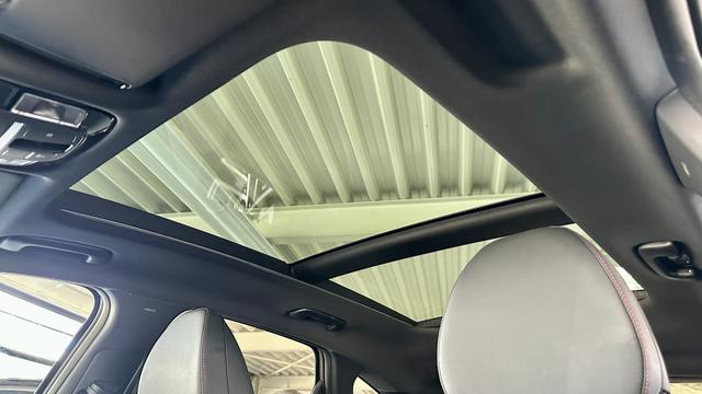 Hyundai TUCSON N-LINE X PANO+360&deg;KAM+HUD+SHZ 