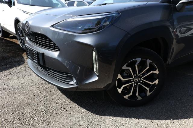 Toyota Yaris Cross LED Nav Smartkey 17" Privacy ACC 