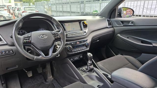Hyundai TUCSON Passion 1.6 132 Nav Kam PDC Tempomat 
