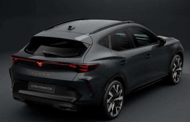 Cupra Formentor DSG 19" intelliD EdgeP Kam eHk Keyles 