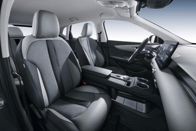 MG S5 EV Luxury 64kWh ACC SHZ 360Kam Nav eHK TotW 18Z 