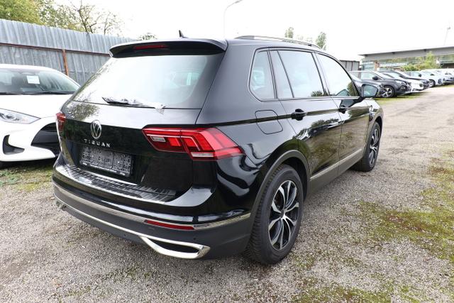 Volkswagen Tiguan UNITED 1.5 TSI 150 LED PDC Nav LM17Z AppC 
