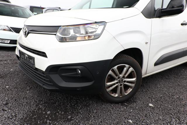 Toyota Proace City Meister 1.5 D-4D L2 Nav ComfortP 